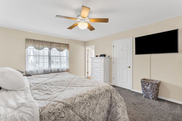 108 Bark Road, Manahawkin, NJ 08050