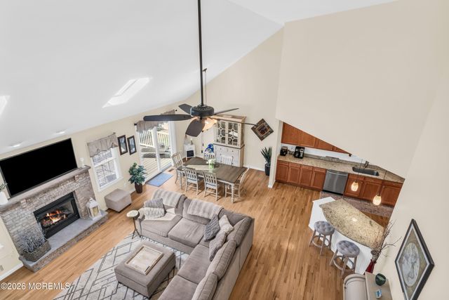 108 Bark Road, Manahawkin, NJ 08050