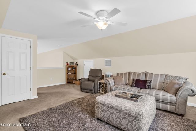 108 Bark Road, Manahawkin, NJ 08050