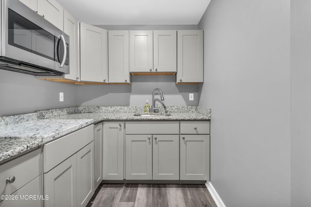 108 Bark Road, Manahawkin, NJ 08050
