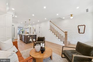 21 W ST NW, Washington, DC 20001