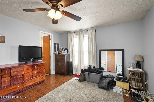 779 PERRYMAN Lane E, Jacksonville, FL 32221