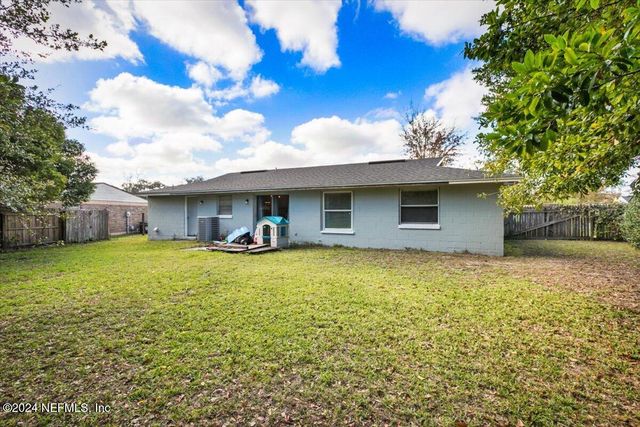 779 PERRYMAN Lane E, Jacksonville, FL 32221