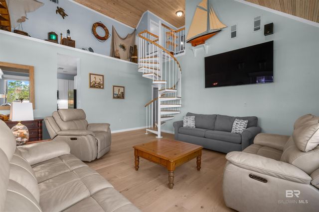 5201 Skiff Lane, Gulf Shores, AL 36542