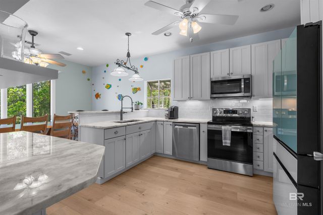 5201 Skiff Lane, Gulf Shores, AL 36542