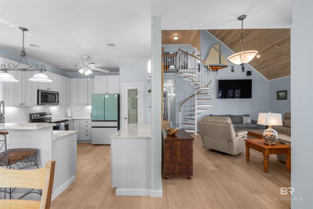 5201 Skiff Lane, Gulf Shores, AL 36542