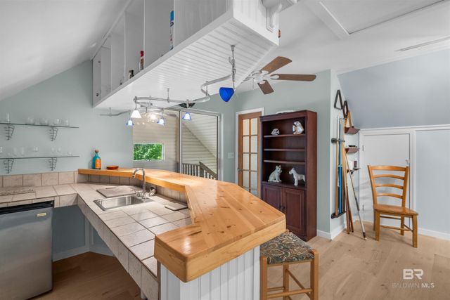 5201 Skiff Lane, Gulf Shores, AL 36542