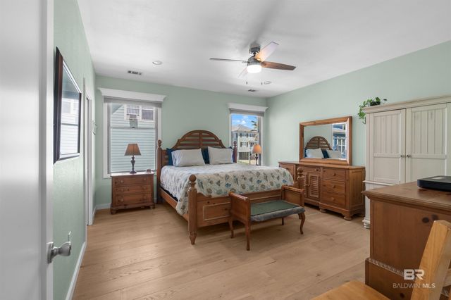 5201 Skiff Lane, Gulf Shores, AL 36542