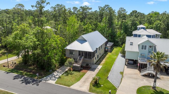5201 Skiff Lane, Gulf Shores, AL 36542