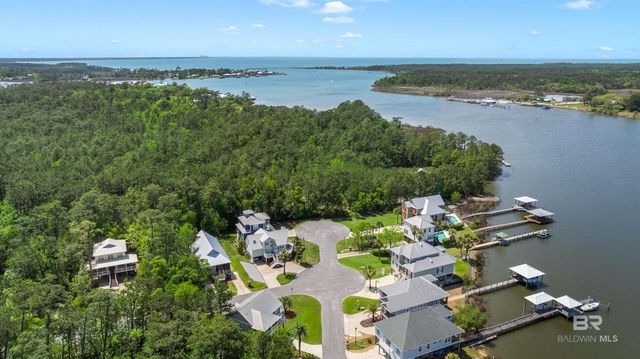 5201 Skiff Lane, Gulf Shores, AL 36542