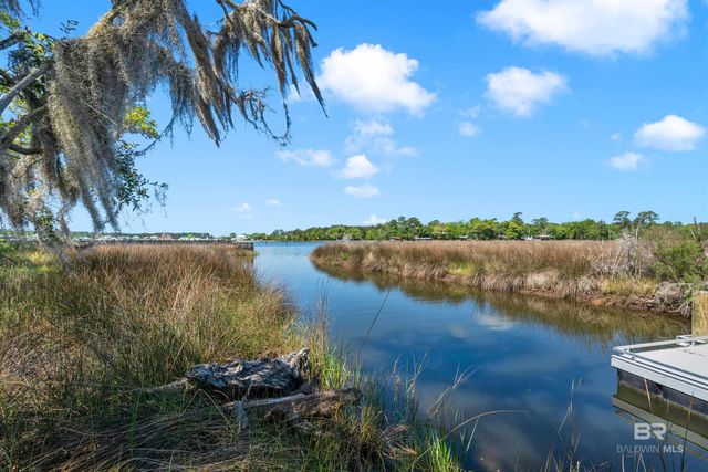 5201 Skiff Lane, Gulf Shores, AL 36542