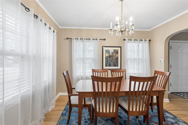 4338 Franklin Avenue, Des Moines, IA 50310