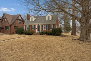 4338 Franklin Avenue, Des Moines, IA 50310