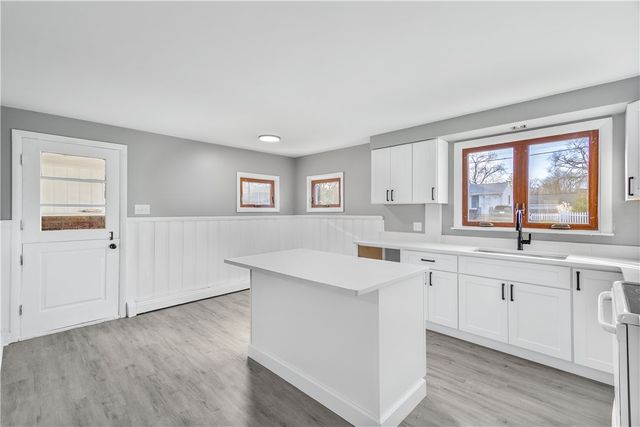 23 Columbus Avenue, Johnston, RI 02919