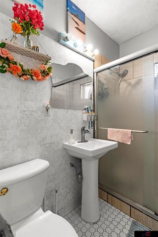 4314 N 39 Street, Omaha, NE 68111