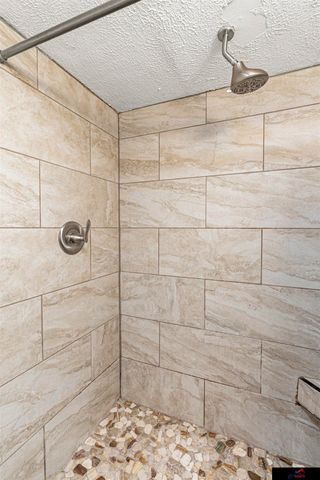 4314 N 39 Street, Omaha, NE 68111