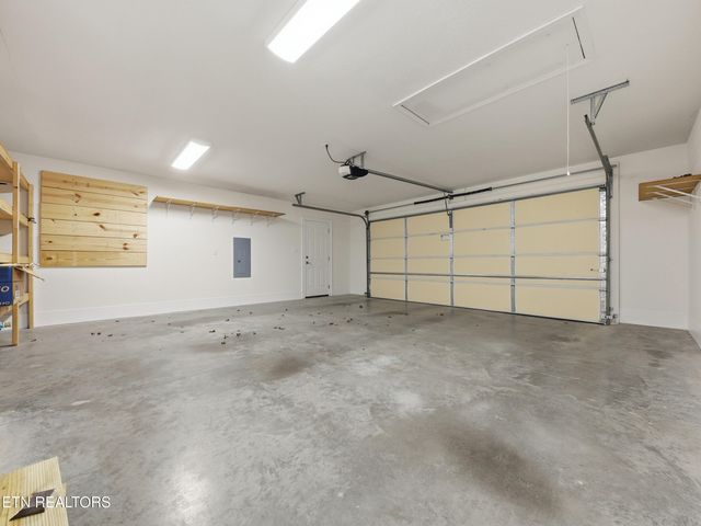 2017 Emma Lane, Maryville, TN 37803