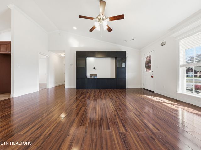 2017 Emma Lane, Maryville, TN 37803