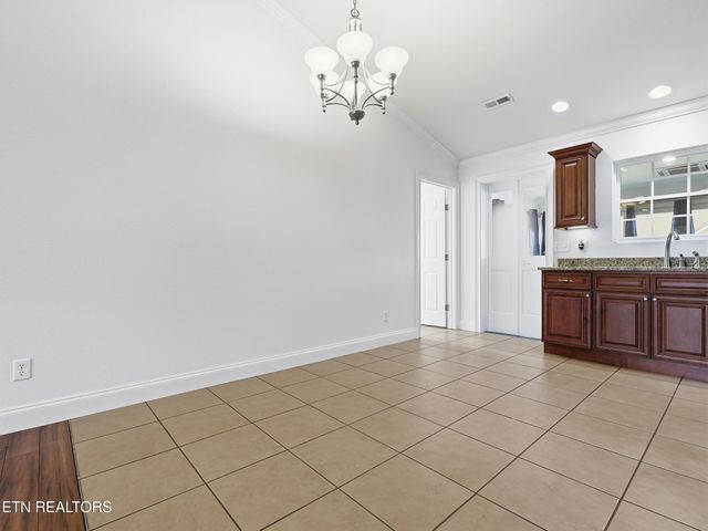 2017 Emma Lane, Maryville, TN 37803