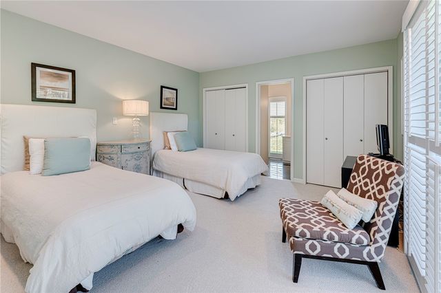 111 Ocean Avenue, Newport, RI 02840