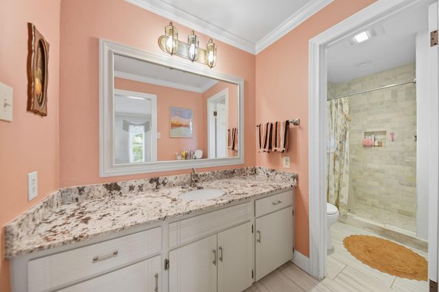 3588 Industry Road, Bleiblerville, TX 78931