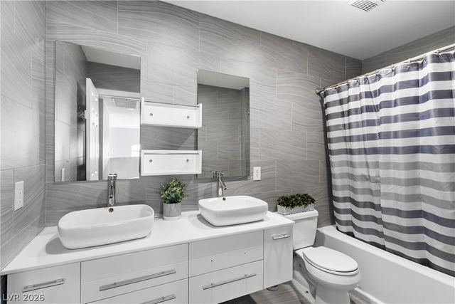 823 Rusty Branch Avenue, Las Vegas, NV 89123