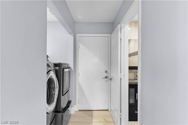 823 Rusty Branch Avenue, Las Vegas, NV 89123