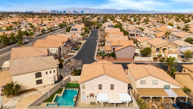 823 Rusty Branch Avenue, Las Vegas, NV 89123