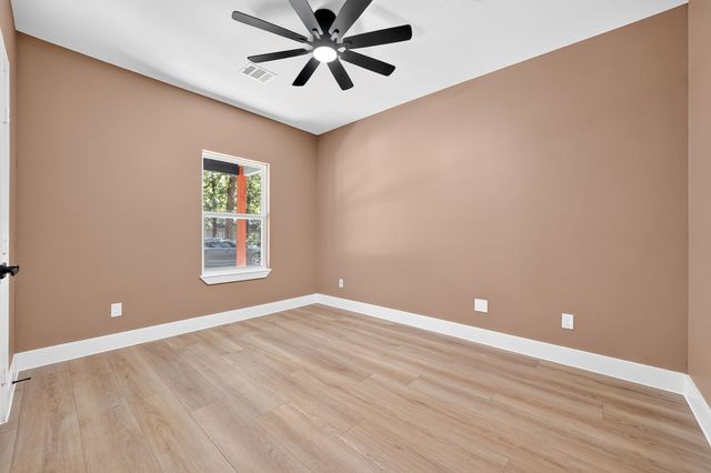 203 Seagrove Lane, Quinlan, TX 75474