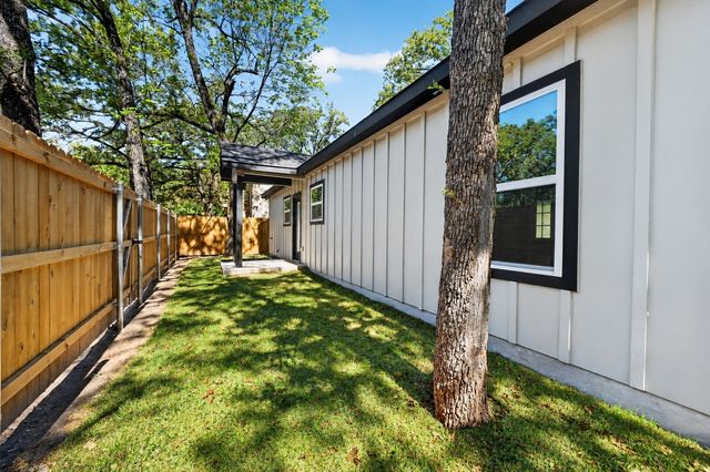 203 Seagrove Lane, Quinlan, TX 75474