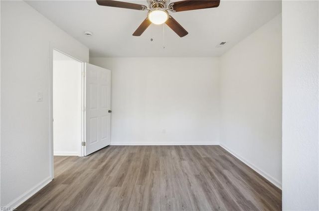 1801 Winter Park CT, Virginia Beach, VA 23453