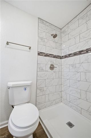 1801 Winter Park CT, Virginia Beach, VA 23453