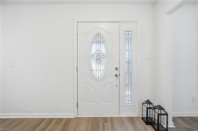 1801 Winter Park CT, Virginia Beach, VA 23453