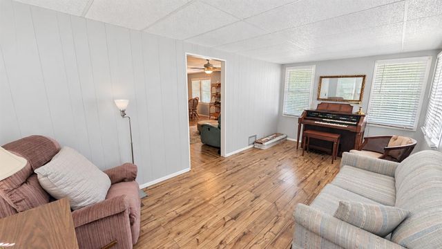 419 SINCLAIR CIRCLE, Tavares, FL 32778