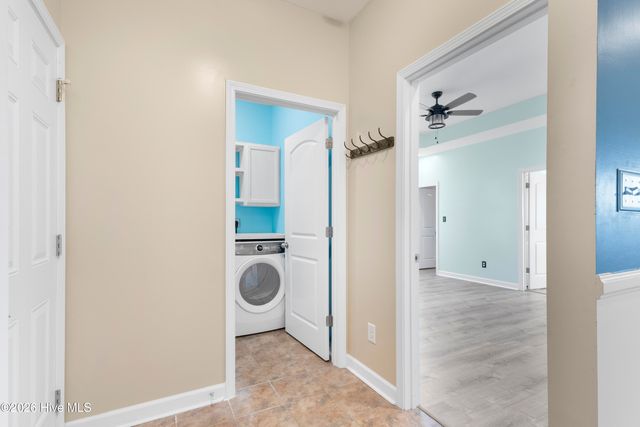 300 Channel Run Lane, Sneads Ferry, NC 28460