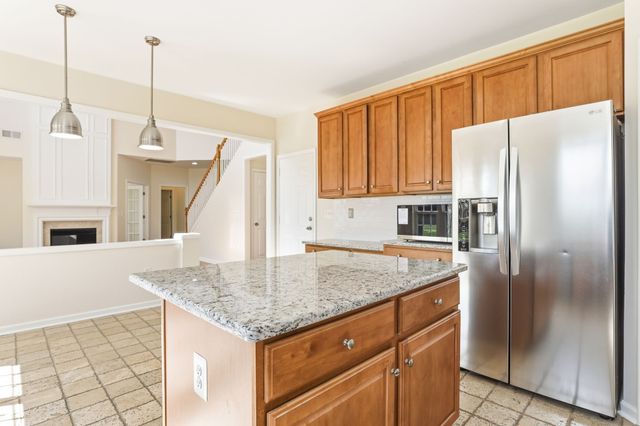 1728 Bastante Ct, Nolensville, TN 37135