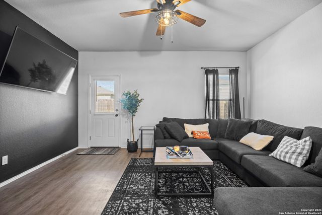 3311 Marshy Oak, San Antonio, TX 78223