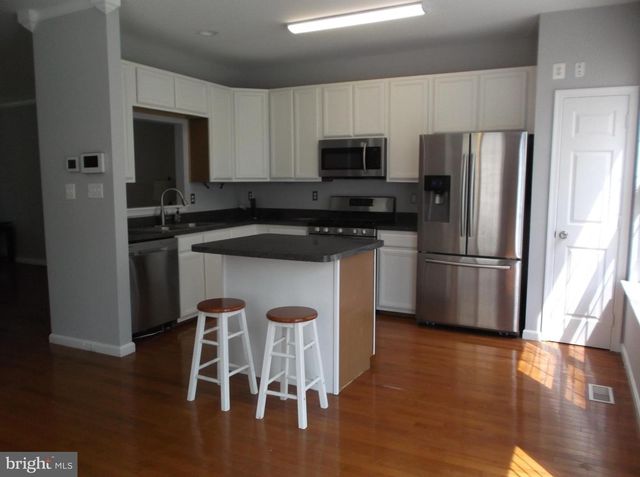 9906 ROBSTOWN PL, Waldorf, MD 20603