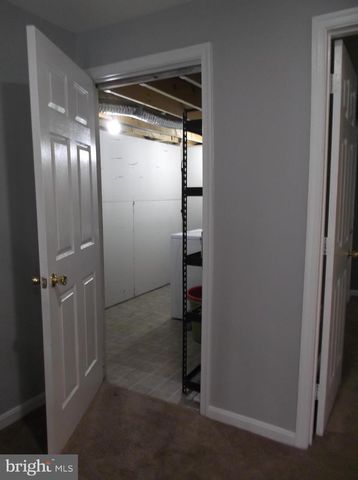 9906 ROBSTOWN PL, Waldorf, MD 20603