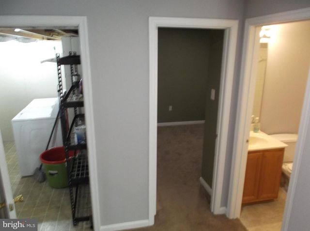 9906 ROBSTOWN PL, Waldorf, MD 20603