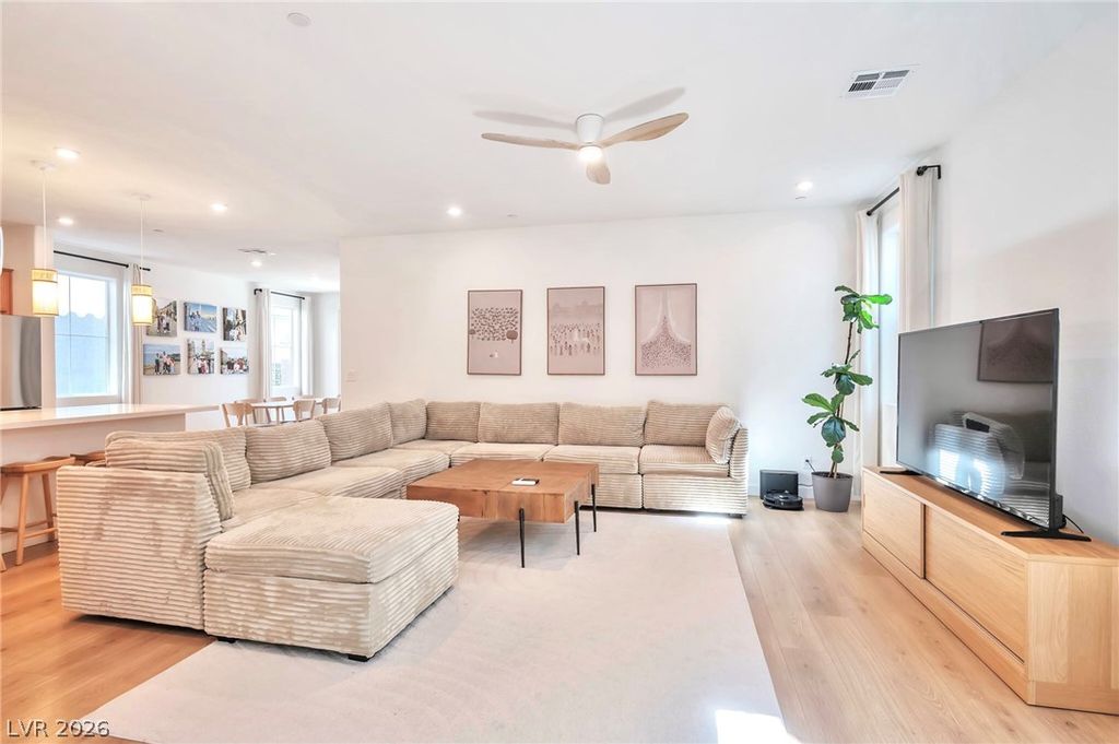 1930 Majalis Place, Las Vegas, NV 89106 — photo 4