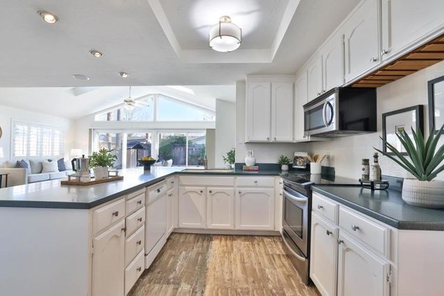 860 Buchser Way, San Jose, CA 95125