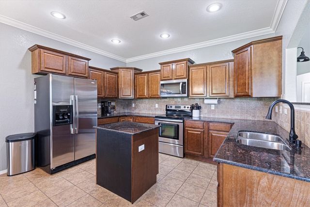11741 Creek Lane, Farmington, AR 72730