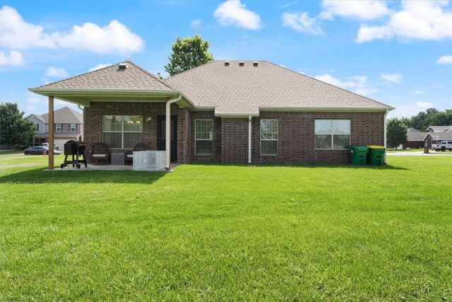 11741 Creek Lane, Farmington, AR 72730
