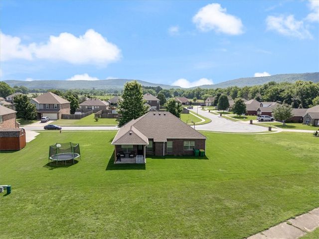 11741 Creek Lane, Farmington, AR 72730