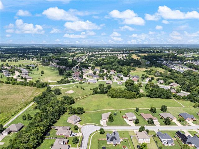 11741 Creek Lane, Farmington, AR 72730