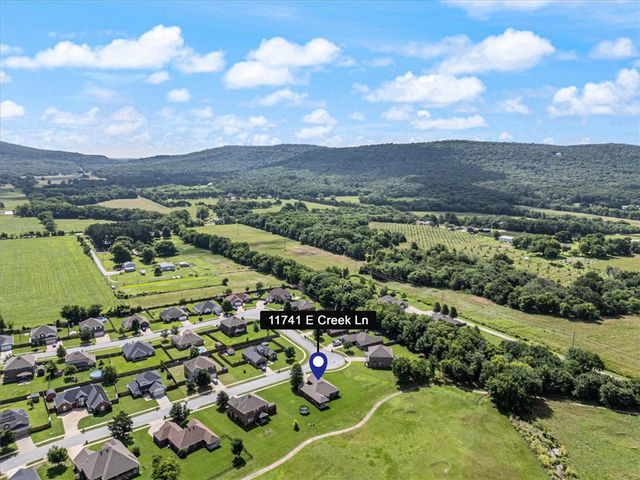 11741 Creek Lane, Farmington, AR 72730