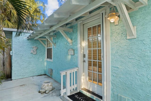 13123 4TH STREET E, Madeira Beach, FL 33708