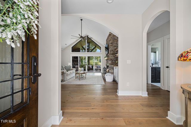 1118 Brumit Field, Johnson City, TN 37615