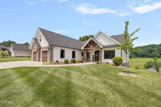 1118 Brumit Field, Johnson City, TN 37615